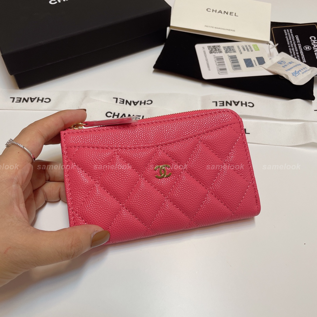 샤넬 클래식 캐비어 지퍼 카드 홀더